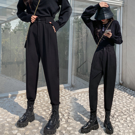 High-Waist Lightweight Carrot Suit Pants – Relaxed Modern Fit